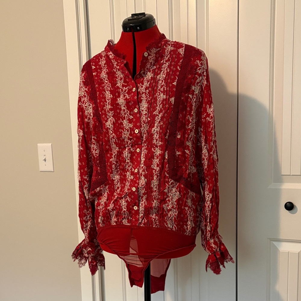 Red Floral Stripe Button-Front Women's Blouse